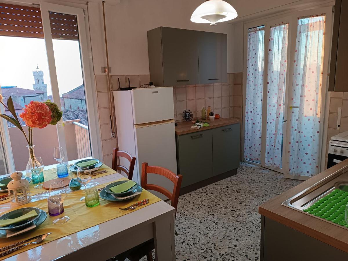 Apartamento La Vista Storica Piombino Exterior foto